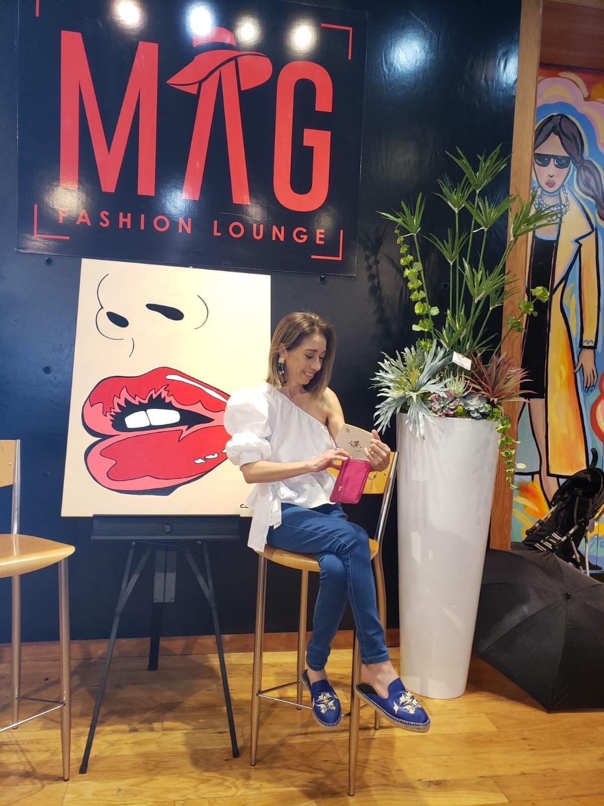 CREATIVE MARKET by Jeanny Arreaza